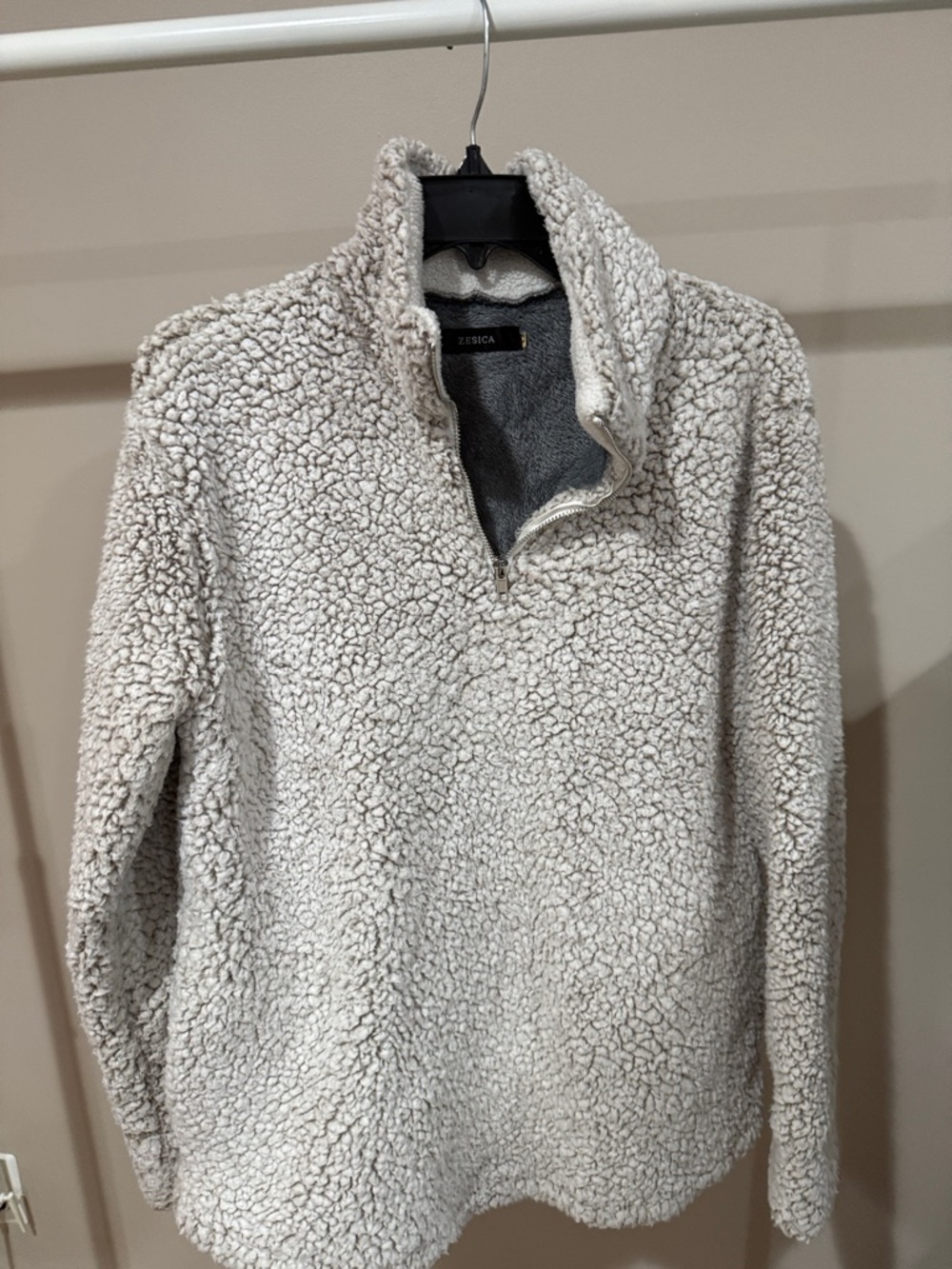 Zesica Cozy Sherpa Quarter-Zip Pullover - Light Taupe